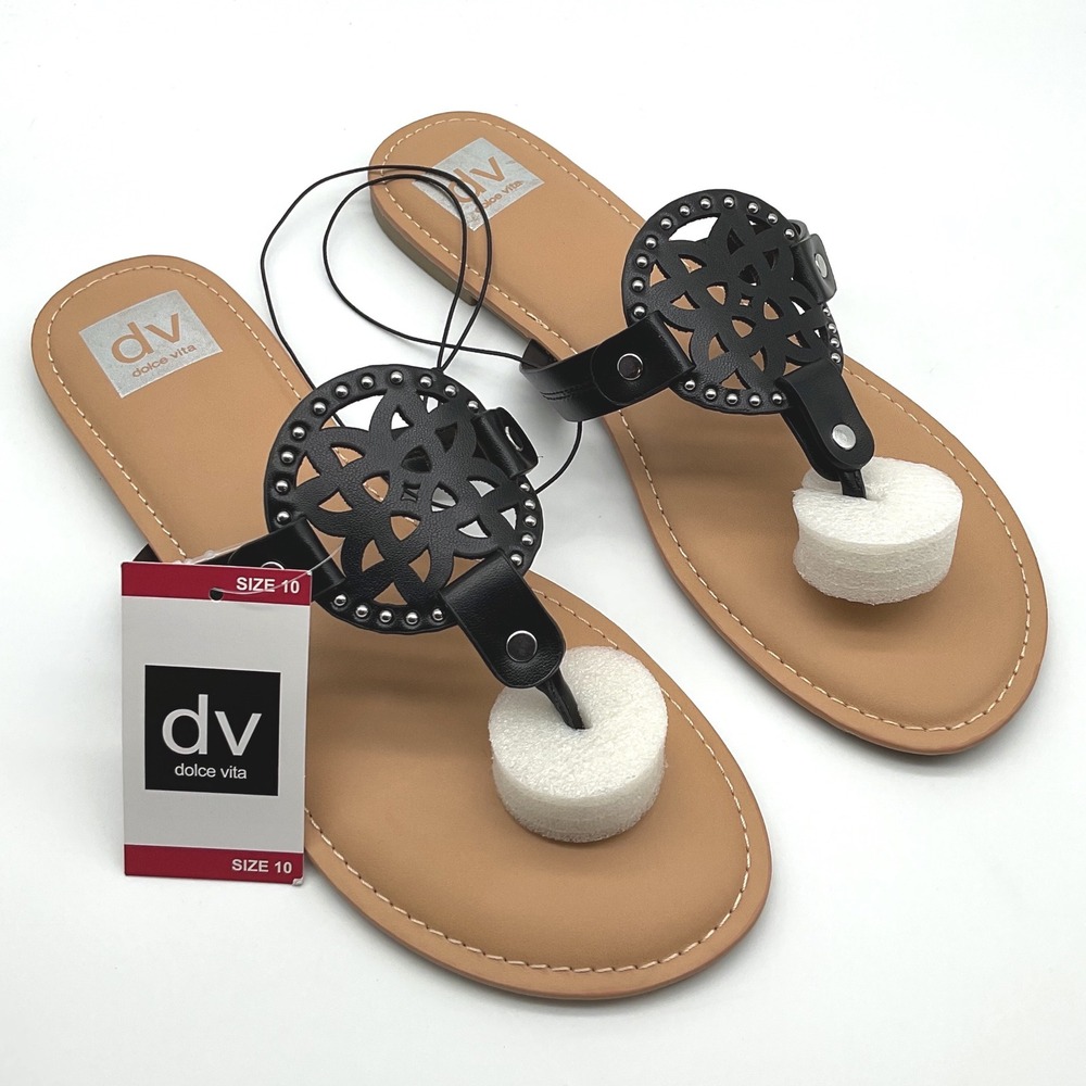 Dolce Vita Gionna Black Studded Medallion Flat Thong Sandals Size 10 New‎ in Box